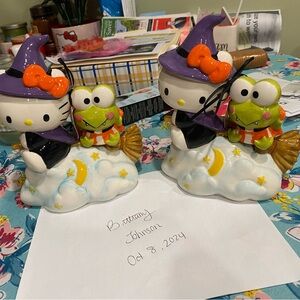 Hello Kitty Halloween Blue Sky Figure